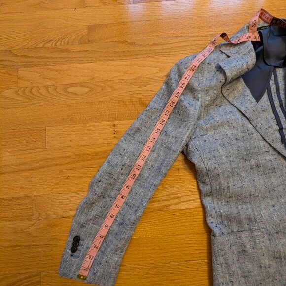 Suit Supply Jort Herringbone Silk and Linen Suit - Picture 5 of 7